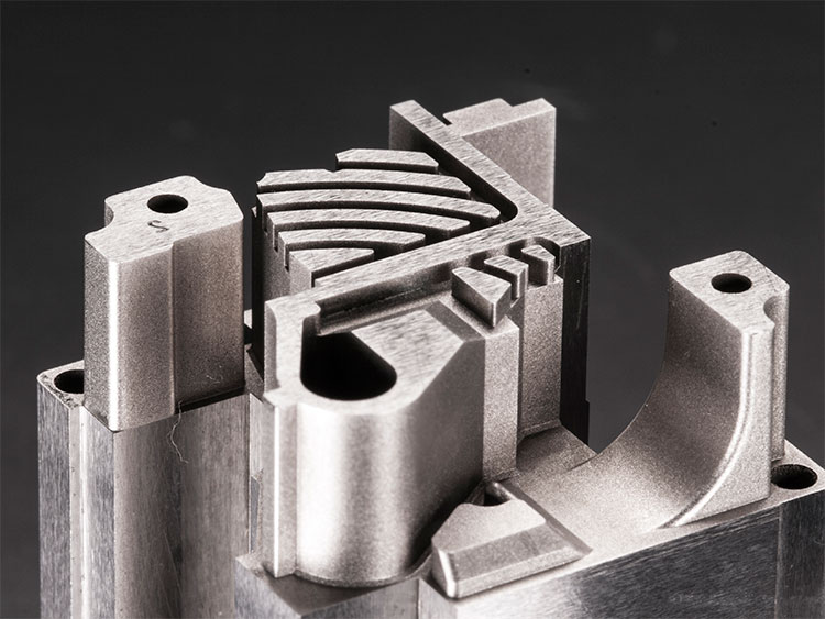 汽車產(chǎn)品模具零件